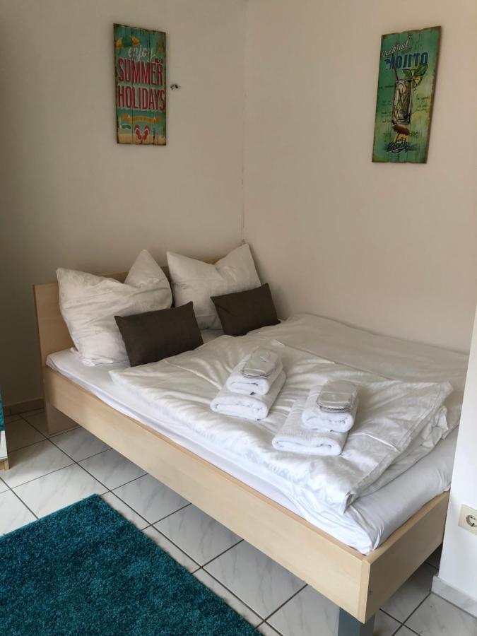 Wallsidemidtown Studios Нюрнберг Экстерьер фото